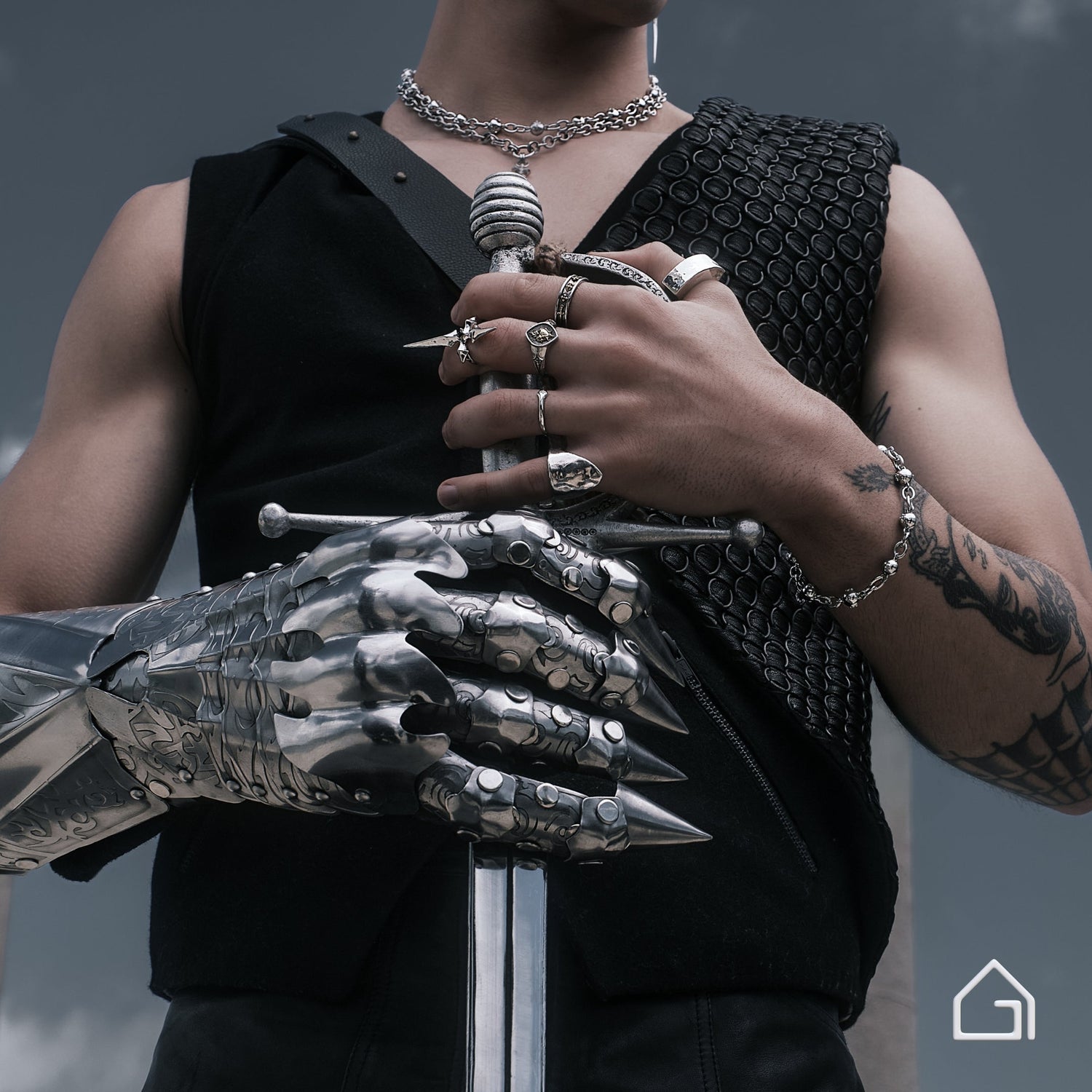 GASTT FASHION: ASK & EMBLA OMNIA ARCANA